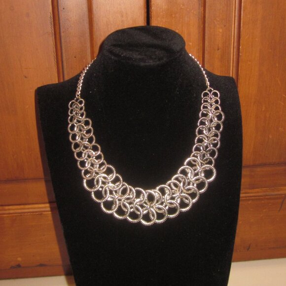 Liz Claiborne Jewelry - Liz Claiborne Vintage Silver Tone Bib Choker Necklace